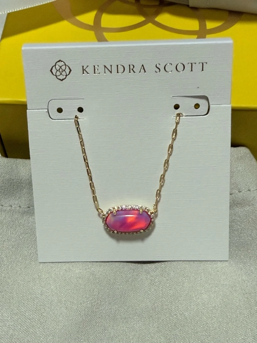 NWT Kendra Scott Elisa Pave Frame Gold Pendant Necklace in Pink Opalescent Resin - Picture 4 of 7